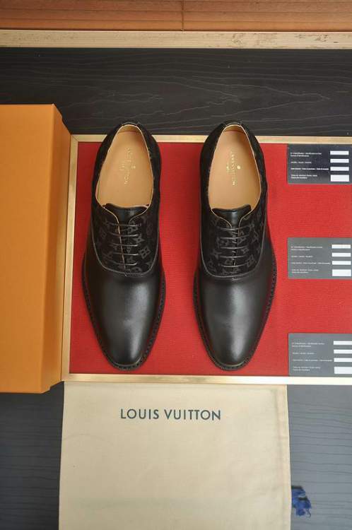 Picture of Louis Vuitton Shoes _SKULVsz38-45hnx062714899